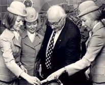 Dhr. D. F. J. Wilmink start Tio in Hengelo